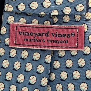 Vineyard Vines boys tie.